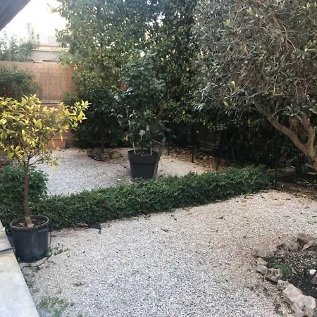 Family & Friends In Apartment Rome